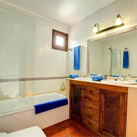 Casa Acequia Villa Tinajo